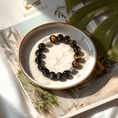 Tải hình ảnh vào trình xem Thư viện, Dainichi Nyorai Supreme Insight Tiger Eye Bracelet
